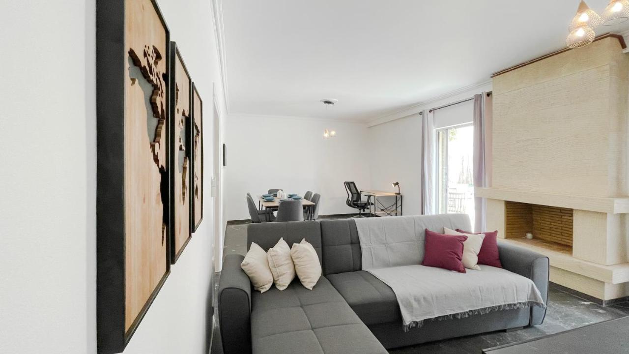 Apartmán Filis Sunny 80Sqm Apt In Viktoria Atény Exteriér fotografie