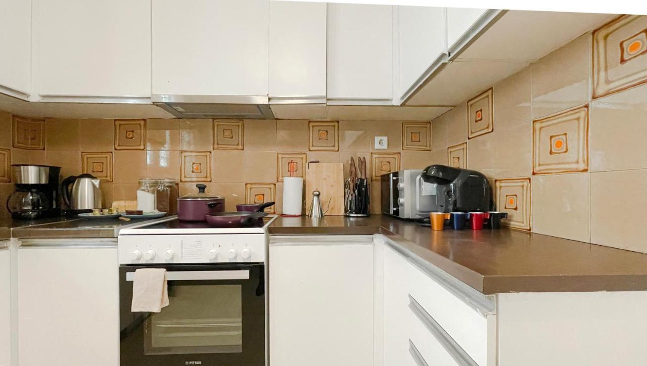 Apartmán Filis Sunny 80Sqm Apt In Viktoria Atény Exteriér fotografie